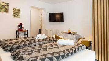 1 habitación, wifi y ropa de cama