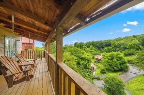 Property grounds - Family Retreat, Hot Tub, Game Room ~5 mi Dollywood (Pigeon Forge)