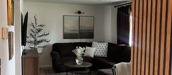 King suite + Hot Tub near the Greene