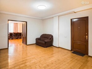 Interior - Modern 2BR Apartment Near Northern Ave․ AC in All Rooms, Fast WiFi (Yerevan)