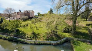 Property grounds - House with swimming pool 5 bedrooms 10 persons (Montceaux-l'Étoile)