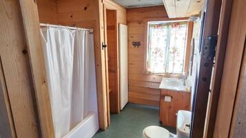 Handtücher, Seife, Toilettenpapier