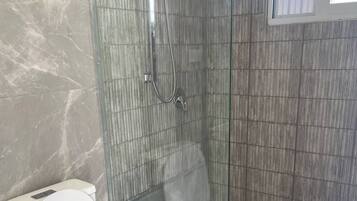 Asrama Umum, 1 kamar tidur | Kamar mandi