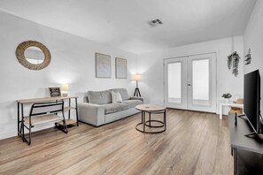 Televisio, työhuone