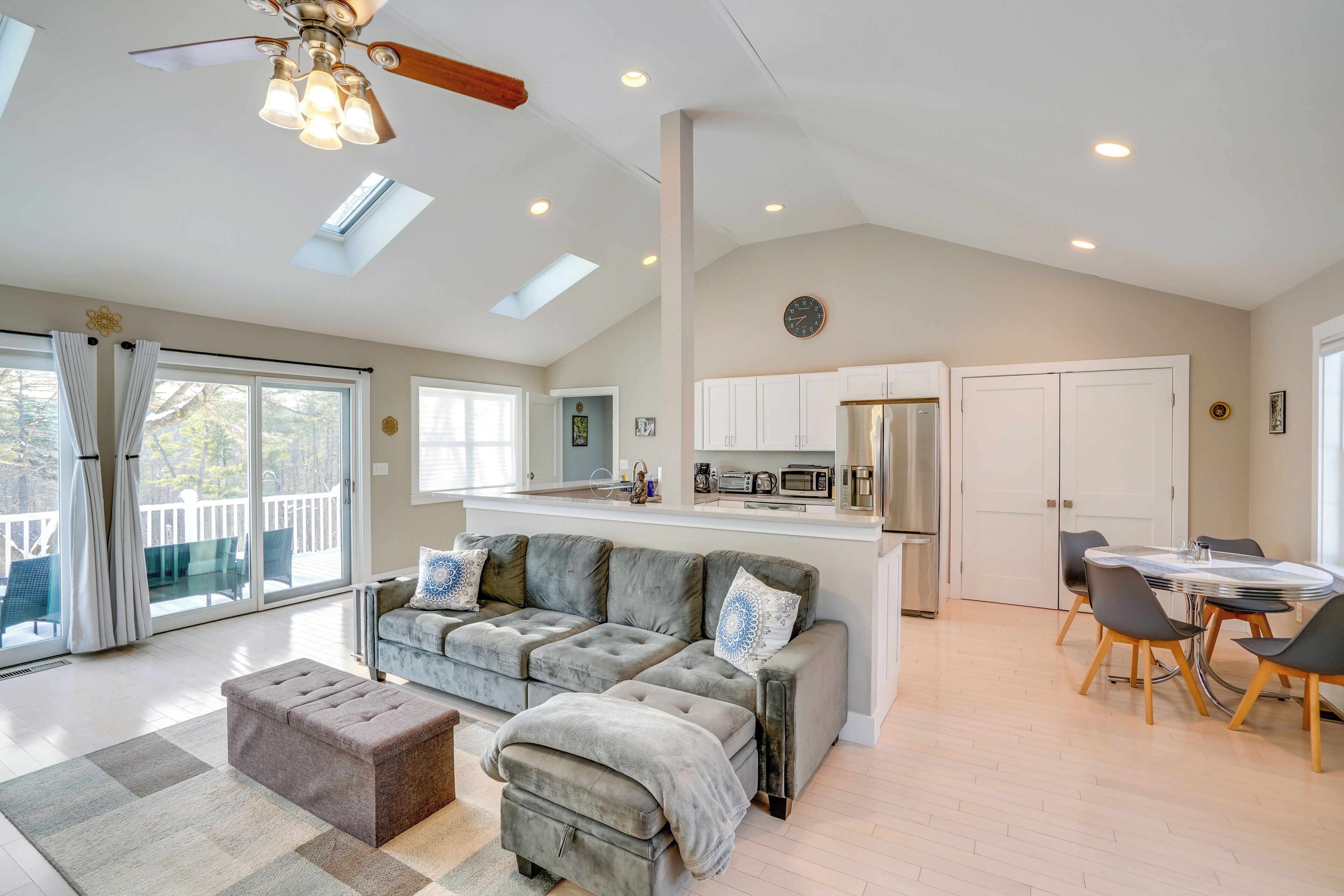 TV, fireplace, books