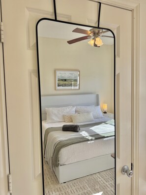 2 Schlafzimmer, Zimmersafe, Bügeleisen/Bügelbrett, kostenloses WLAN