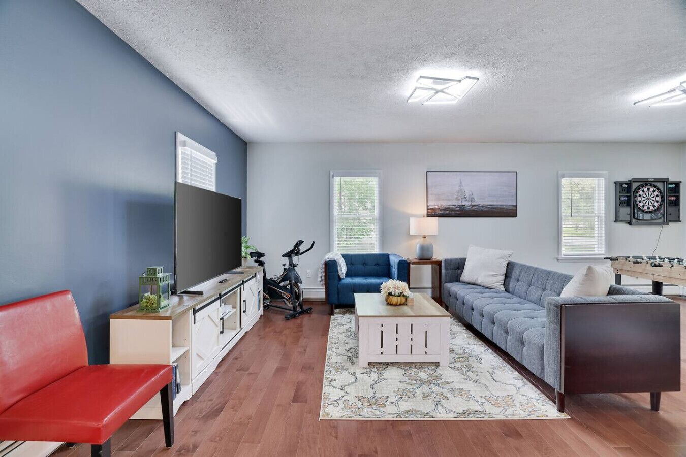 Una televisión, videojuegos