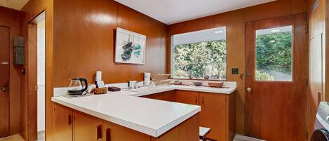 Mikrowelle, Kochgeschirr/Geschirr/Besteck