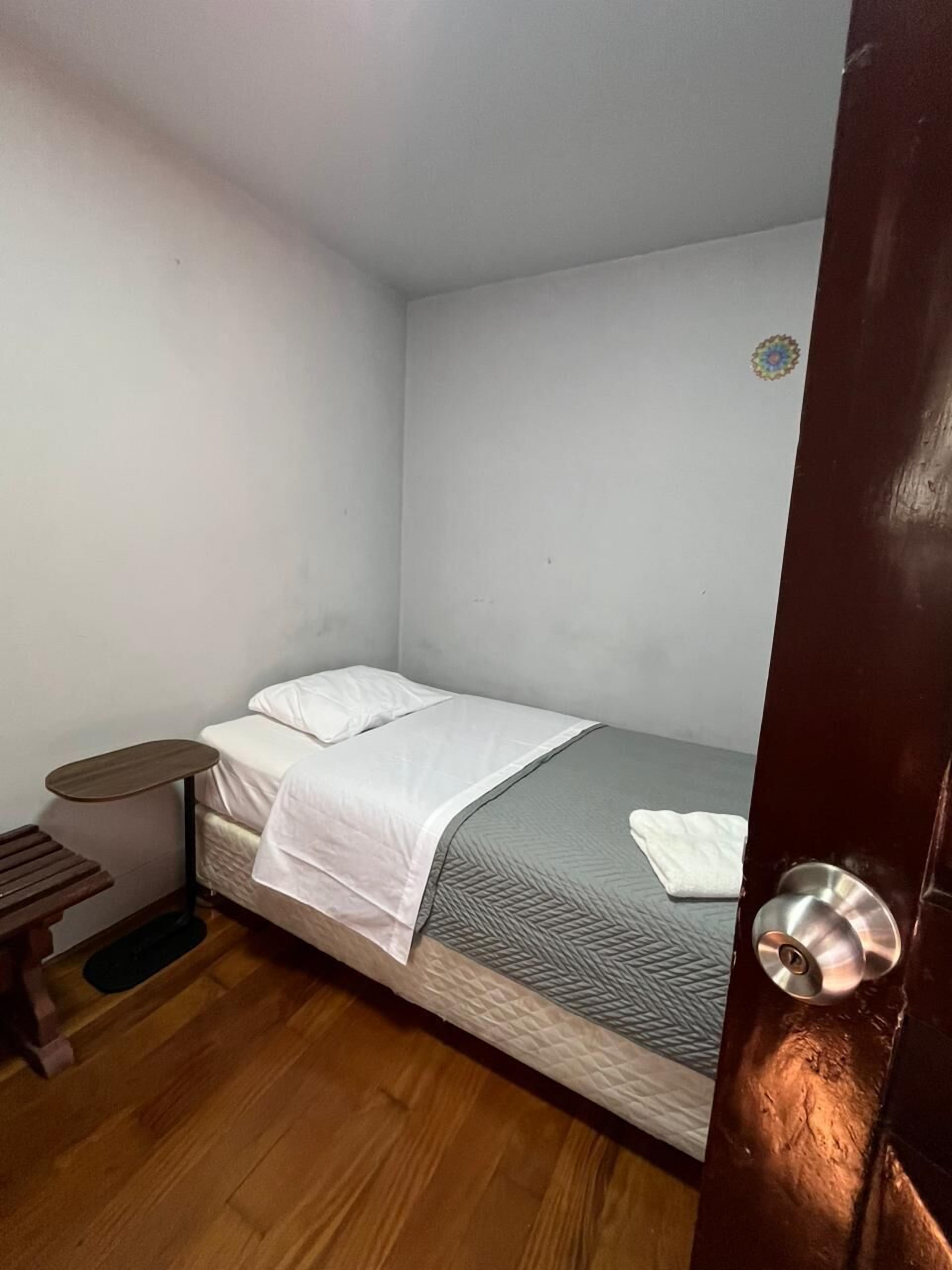 スタンダード シングルルーム | バスルーム