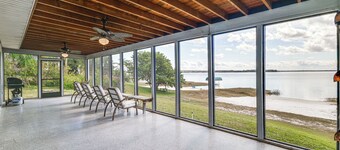 Water Access + Beach Area: Crooked Lake Escape