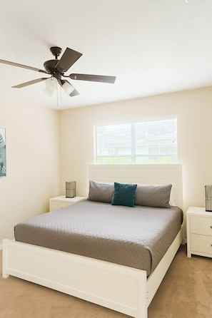 4 chambres, fer et planche Ă repasser, Wi-Fi, draps fournis