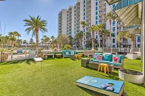 Terrace/patio - 2026 Updated 2BR | Largest Lagoon Size Pool (Destin)