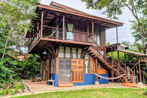 Unique Open Space Village stay in the village of Succotz
