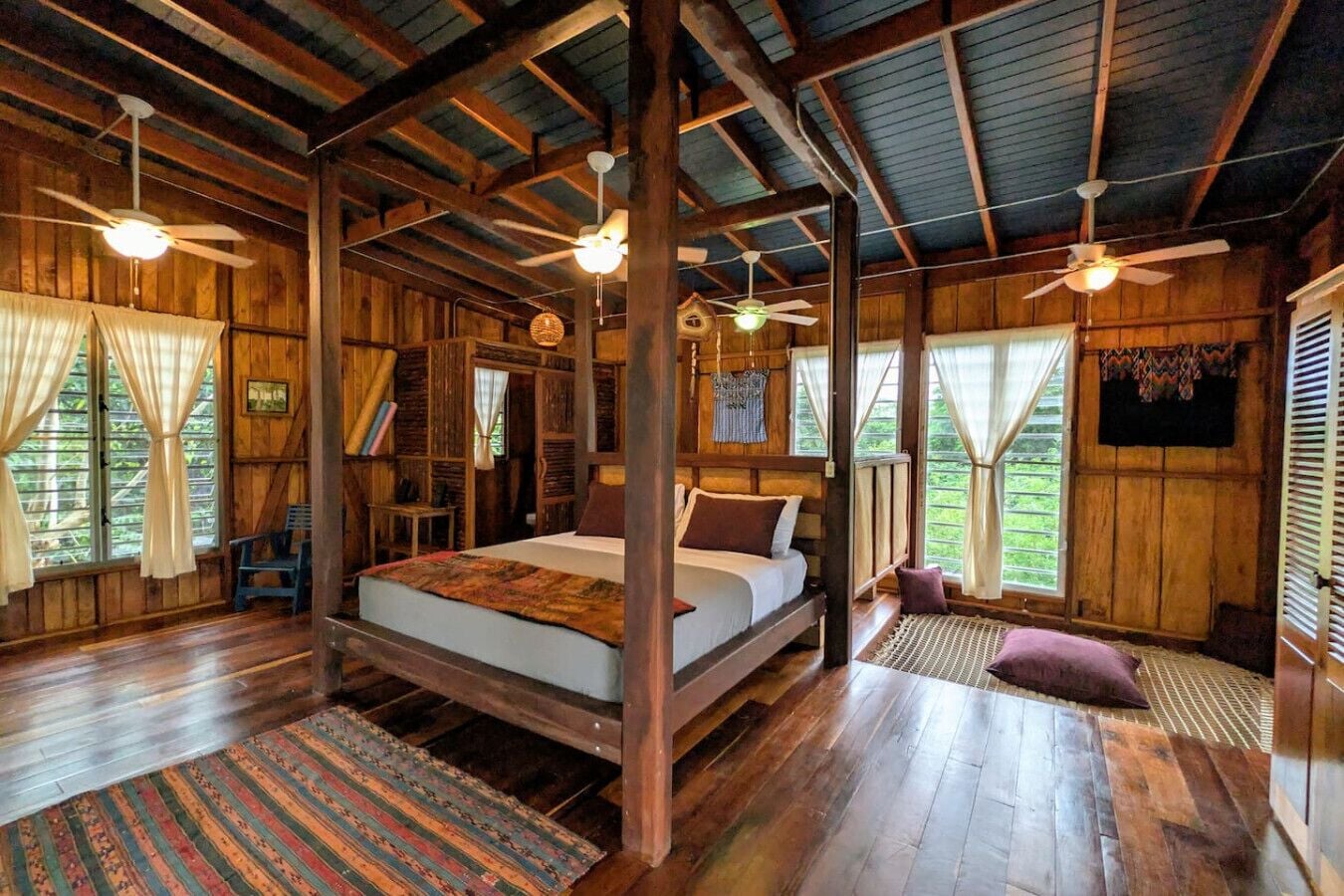 Desk, iron/ironing board, travel crib, WiFi