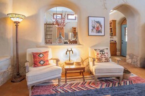 House, Multiple Beds, Patio, Garden View (Sacred River Retreat) | Interior - Sacred River Retreat For 12ppl (Hunt)