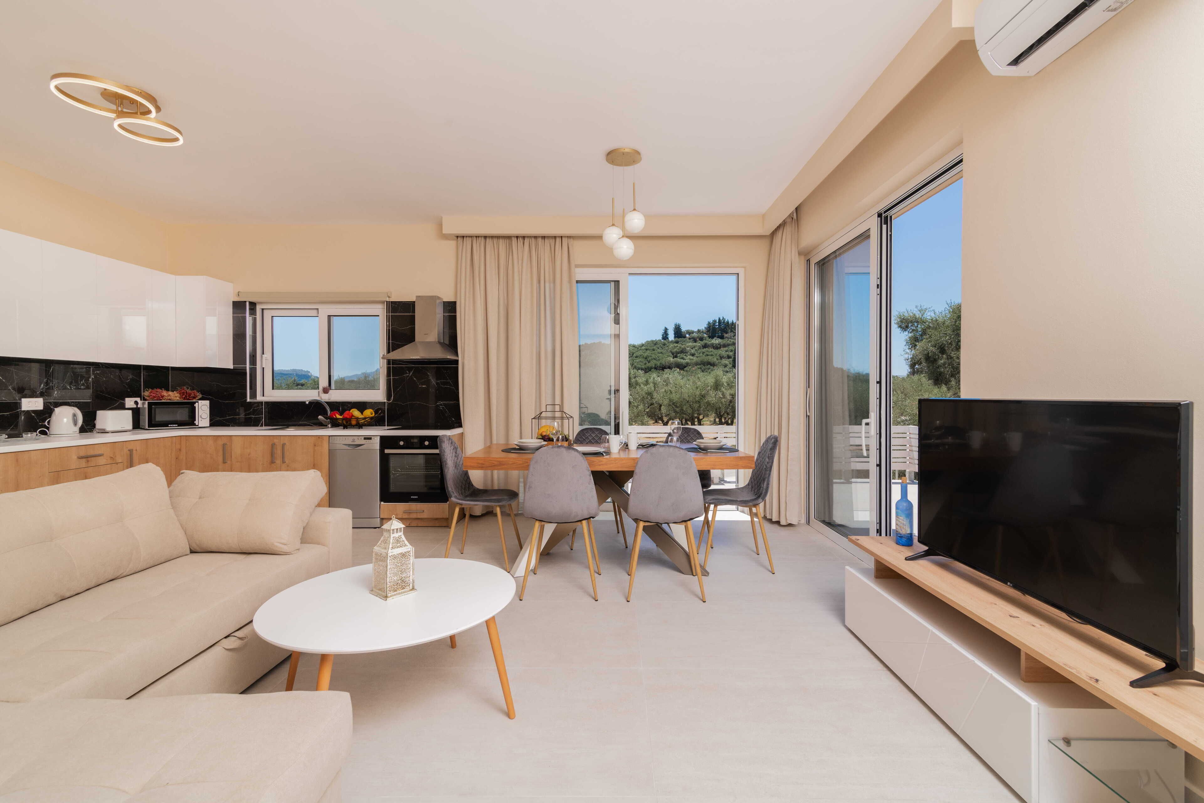 Comfort Villa, 3 Bedrooms, Private Pool | Living area