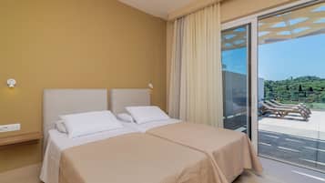 Luksus-villa - 2 soveværelser - privat pool - bjergudsigt | Pengeskab på værelset, mørklægningsgardiner, lydisolering