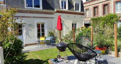 L'Estaca, fisherman's house in the heart of Étretat by the sea