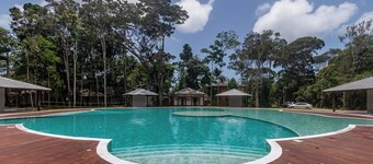 Bangalô com Jacuzzi e Churrasqueira Privativa