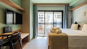 Classic Studio, City View - Think Santa Cecilia (São Paulo)
