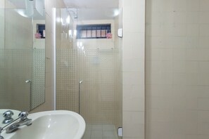 Shower, towels - Piscina, Lareira e Natureza Incrível - Petrópolis (Petropolis)