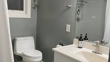 Towels, soap, toilet paper