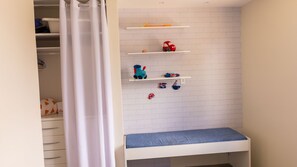 Children’s area - Casa com Wi-Fi, Piscina e Garagem a 550m da Praia (Lauro de Freitas)