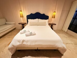 Casa familiar | Ropa de cama de alta calidad y caja de seguridad en la habitación 