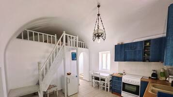 Comfort Apartment, Garden View | Interior