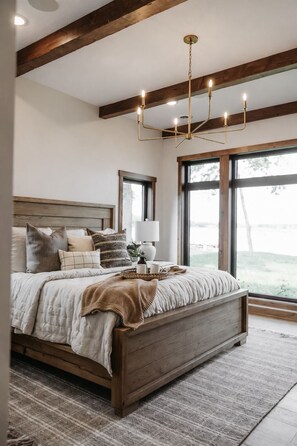 5 quartos, ferros/tábuas de passar roupa, Wi-Fi de cortesia