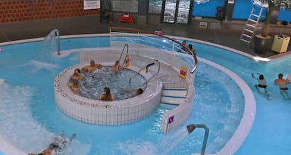 House 8 pers - Jacuzzi - Near Lille & Belgium