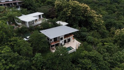 El Nido, Jungle Villa with Pool at Venao