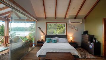 5 Schlafzimmer, Schreibtisch, WLAN, Bettwäsche