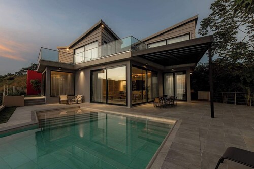 Loma Venao, Panoramic Oceanview Villa