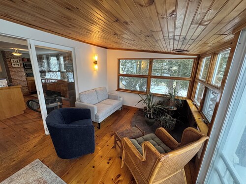 New-Amazing views in Kittery perfect for a relaxing getaway or work from home.