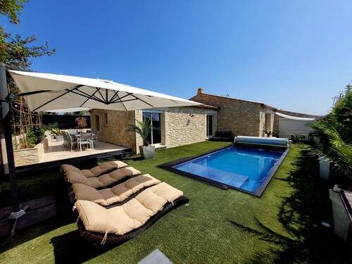 Les Oliviers du Pouget -Superb villa with heated pool & air conditioning