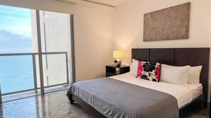 1 habitación, escritorio, tabla de planchar con plancha y wifi gratis