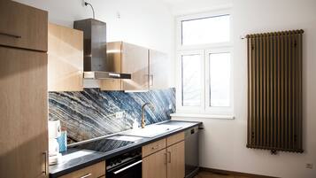 Parrilla de estufa y lavavajillas