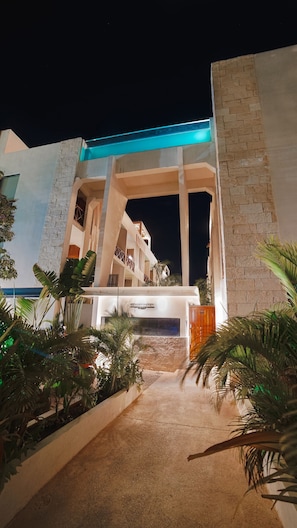 Exterior - 6-Bedroom Penthouse for Groups · Smartdepas Tulum (Tulum)