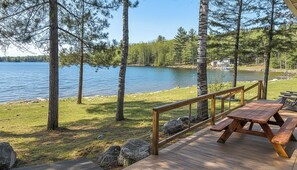 House | 3 bedrooms - Lakefront Sunset Retreat I Sauna I Firepit I Dock (Suring)