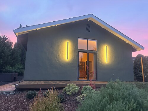 Detached Guest House