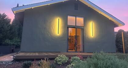 Detached Guest House