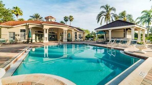 Outdoor pool, a heated pool - Tinkerbells Suites, 4m Disney, 6/5.5 Large pool+Spa, 4 themed masters, pets (Kissimmee)