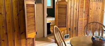 Adorable 2-bedroom cabin in Clarion perfect for a relaxing getaway