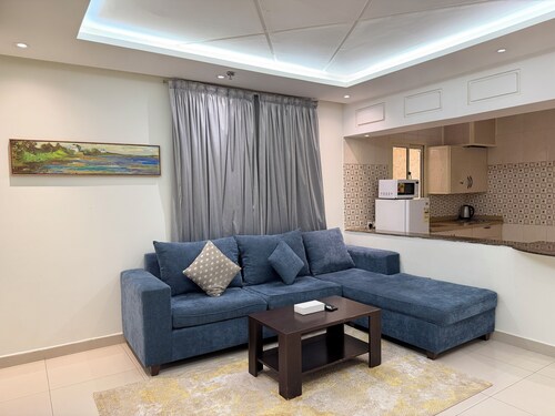 akarem ishbilia alriyadh