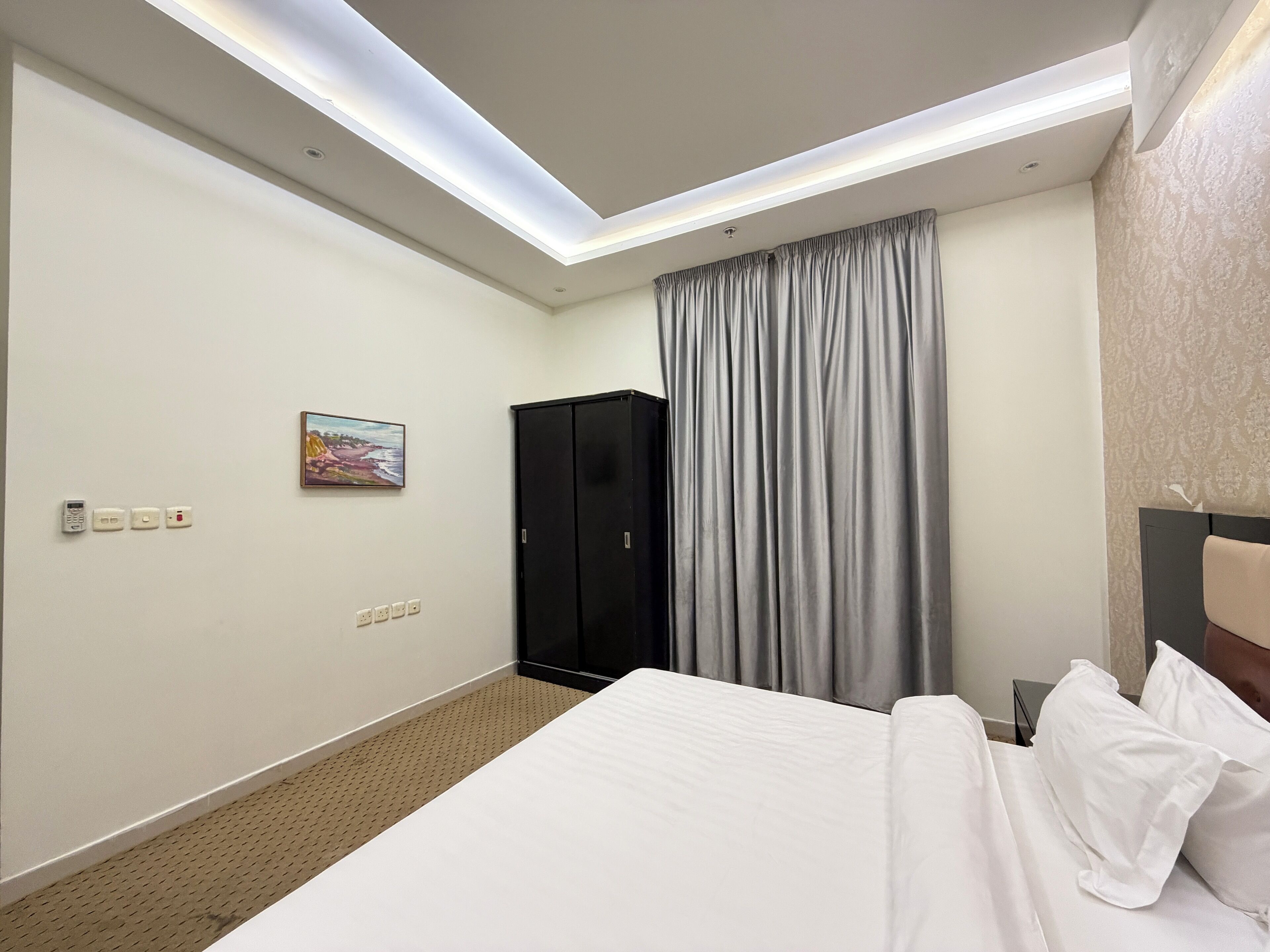 Deluxe Apartment, City View | Blackout curtains, iron/ironing board, free WiFi