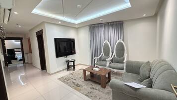 Family Suite | Living area