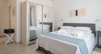 Room Maria Lai(I Centenari Longevity Rooms) Property located 1 km from the beach