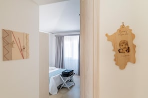 1 chambre, lit parapluie, Wi-Fi gratuit, draps fournis