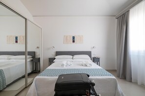 1 Schlafzimmer, Reisekinderbett, kostenloses WLAN, Bettwäsche